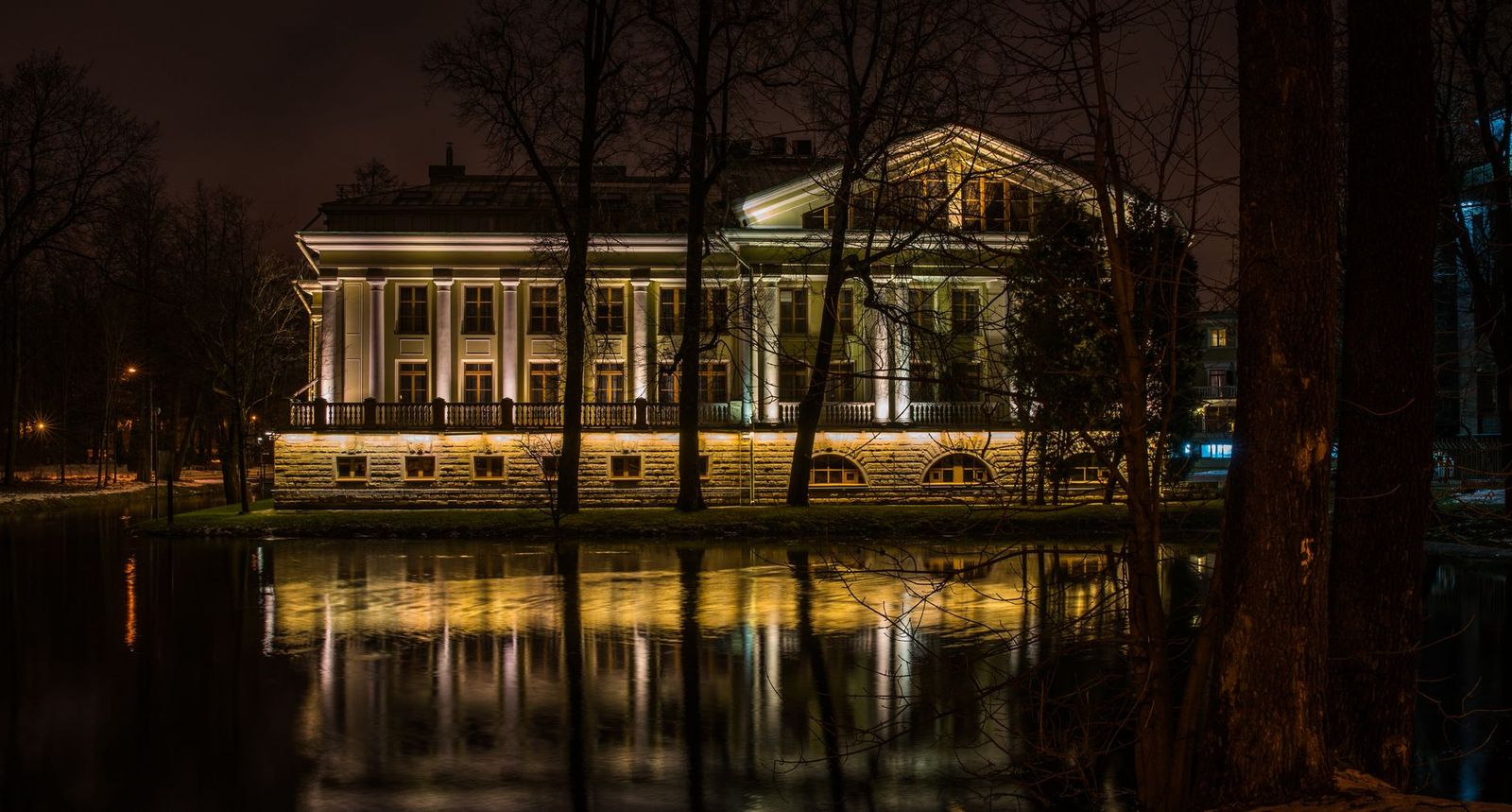 Luxury estate