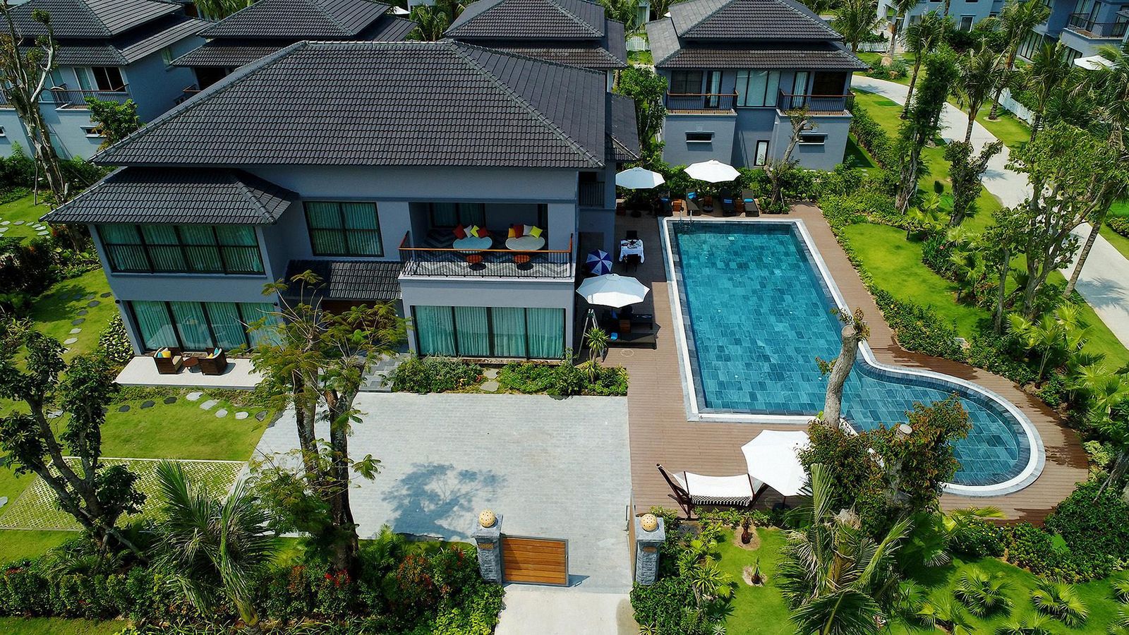 The Dune House